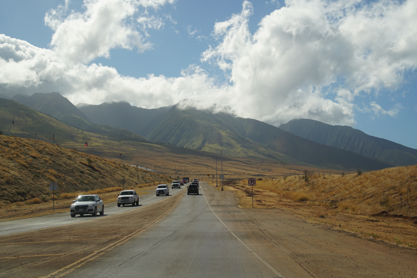 Mountain and sky — Landscape